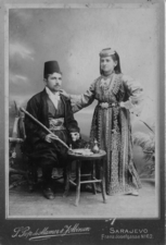 Sephardi Jewish couple from Sarajevo in traditional clothing (1900)