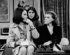  Valerie Harper (Rhoda) is on phone as Julie Kavner (her sister, Brenda), and Nancy Walker (her mother, Ida), look on