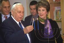 Ariel Sharon and Michal Modai, December 10, 2001