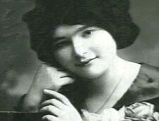 Bertha (Cohen) Elion, circa 1910