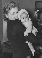 Sheilah and Wendy Graham, 1942