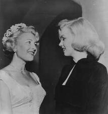 Sheilah Graham and Marilyn Monroe in Beverly Hills, 1953