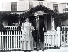 Henry and Hannah Solomon, circa 1900