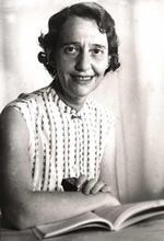 Lea Goldberg, 1958