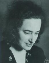 Olga Taussky-Todd, 1932