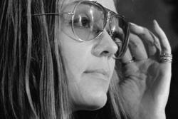 Gloria Steinem, 1972
