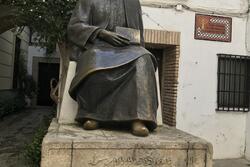 Statue of Maimonides in Córdoba, Spain