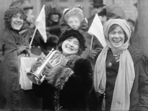 Rose Sanderson and Women's Suffragists, 1913