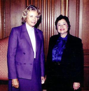 Florence Schornstein with Sandra Day O'Conner, 1985