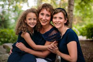 Three generations of Jewish women