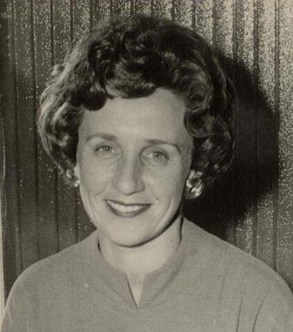 Cropped portrait of Lorna Lippmann