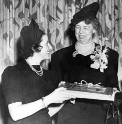 Nell Ziff Pekarsky and Eleanor Roosevelt Crop