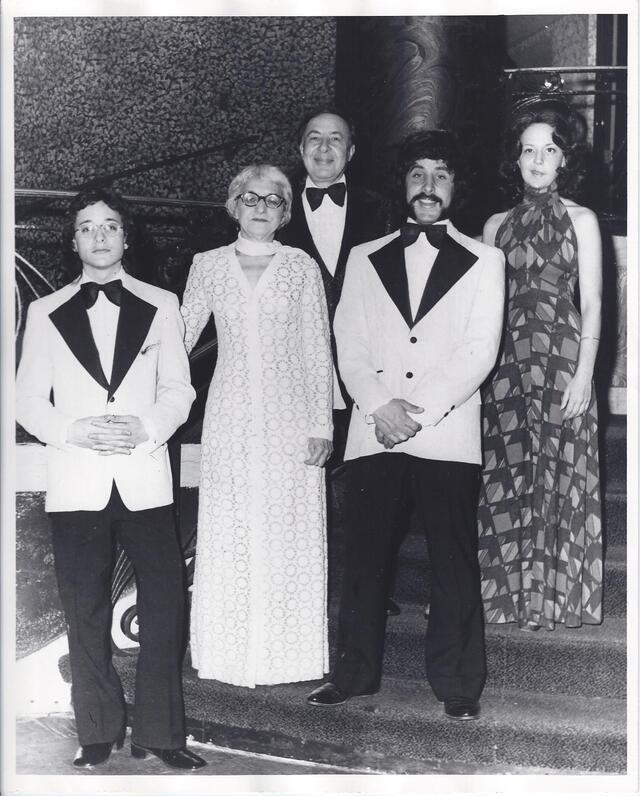 Avram Family at Presentation of Federal Women’s Award, 1974